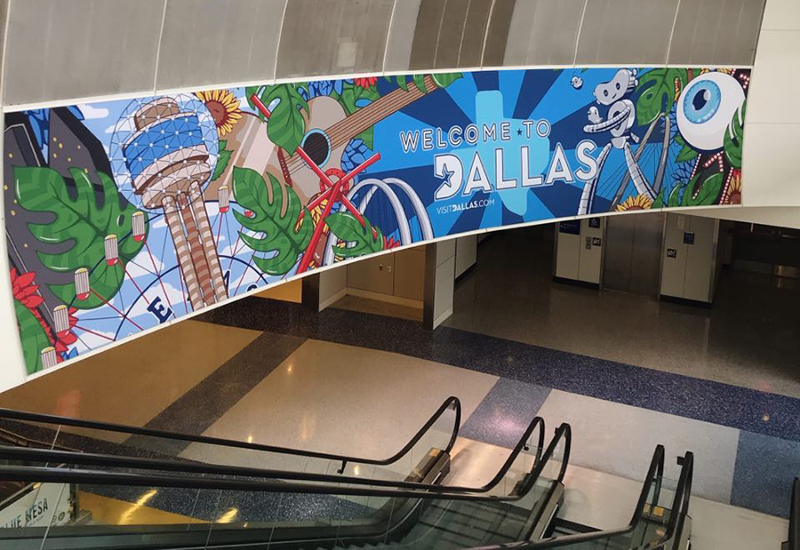 G&oacute;c s&acirc;n bay quốc tế ở Dallas kh&ocirc;ng b&oacute;ng người